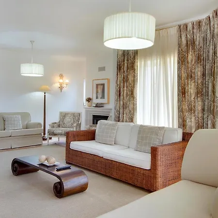 Sleeps 10 With Pool Air Con And Wifi Villa *